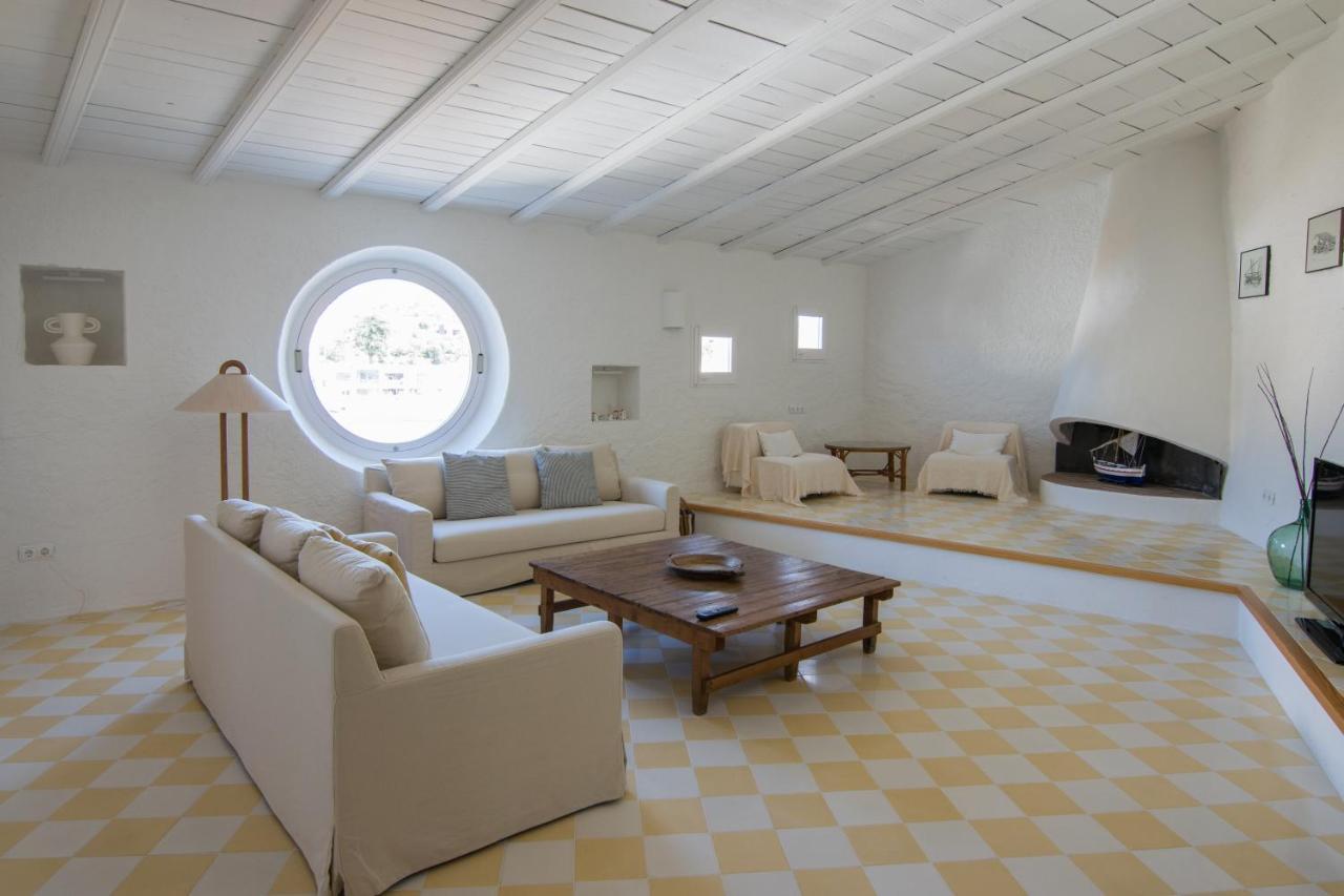 El Porro Villa Cadaques Luaran gambar