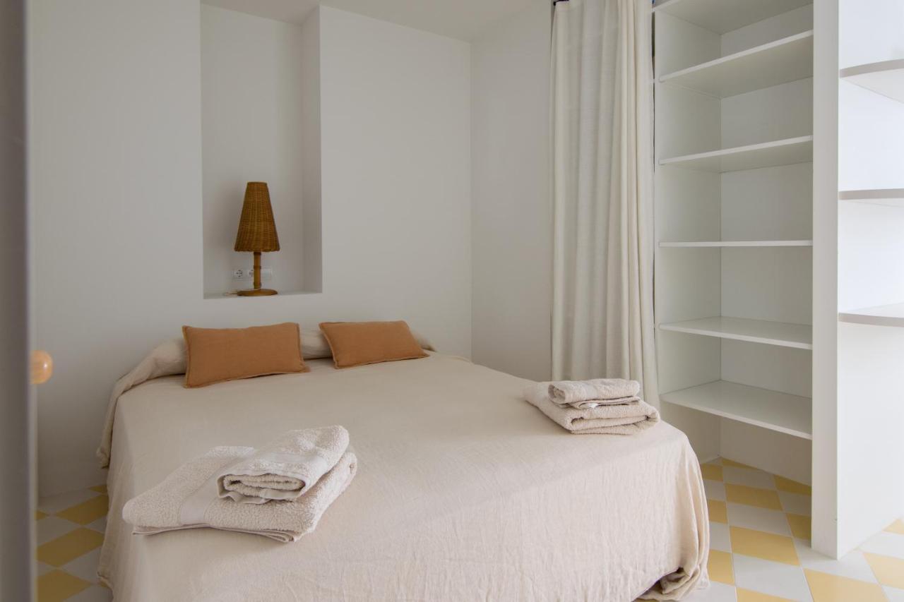 El Porro Villa Cadaques Luaran gambar